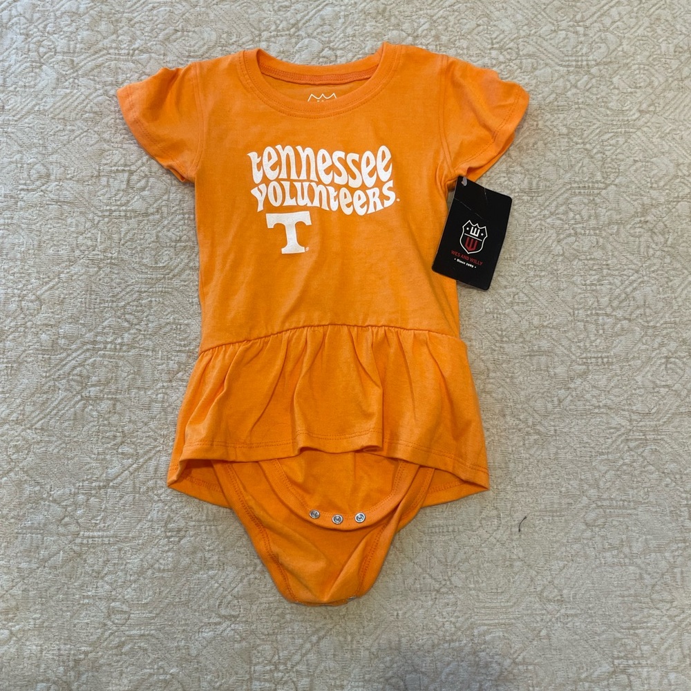 NWT Tennessee Vols skirt onesie